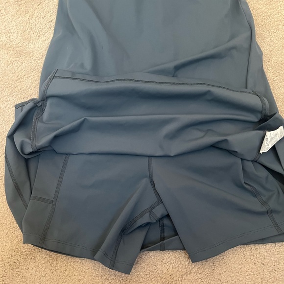 Old Navy Active Dress - Picture 3 of 3